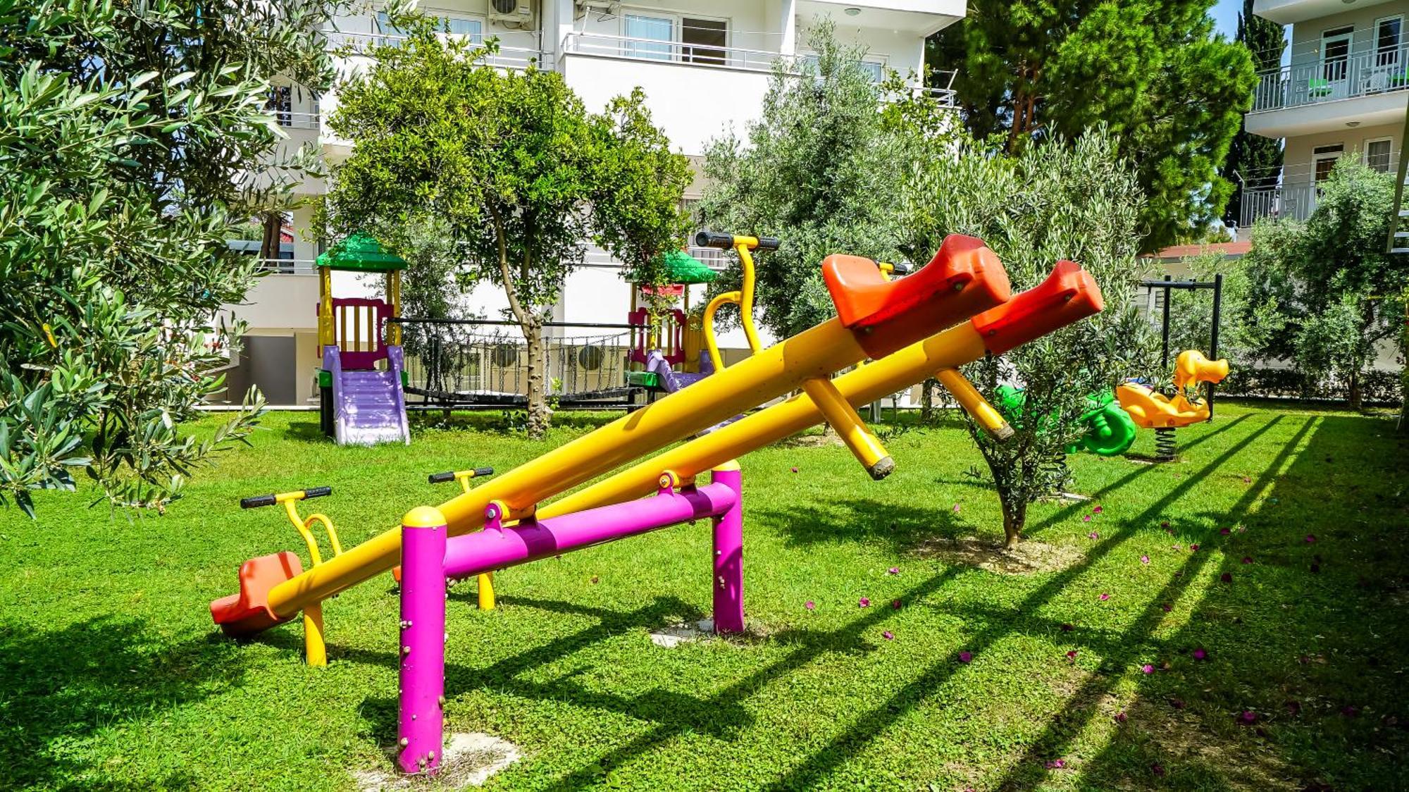 סייד Catty Cats Garden Hotel מראה חיצוני תמונה